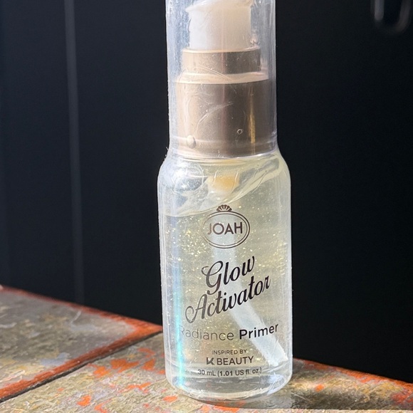 J.O.A. Other - J.O.A. Glow Activator Primer with Gold Shimmer